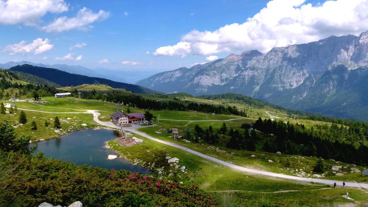 Rifugio Viviani Pradalago Мадона ди Кампильо Екстериор снимка